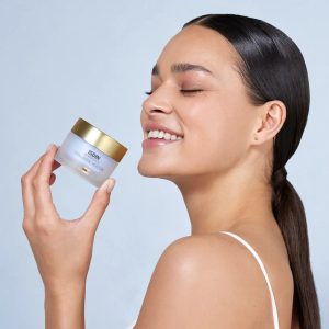 Hyaluronic Moisture Normal to Dry Skin
